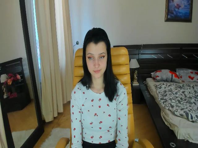 Live sex webcam photo for SoniNex #258568859