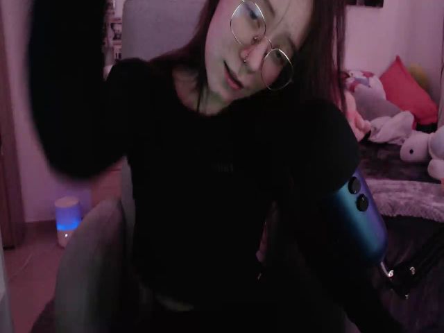 Live sex webcam photo for Arlin_Crow #253696950