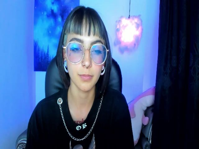 Live sex webcam photo for Angelsiinner #258775706