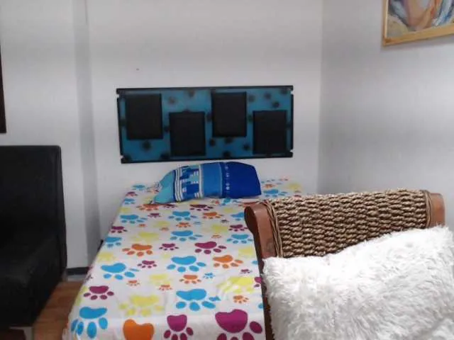 Live sex webcam photo for Chloe-Sweet69 #241259627