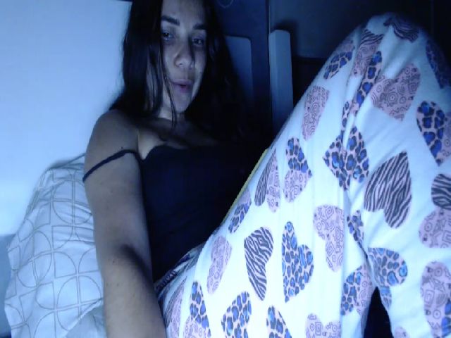 Live sex webcam photo for Joanne7 #253316705