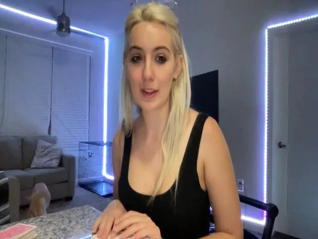 Live sex webcam photo for Sammy_gray #265382501