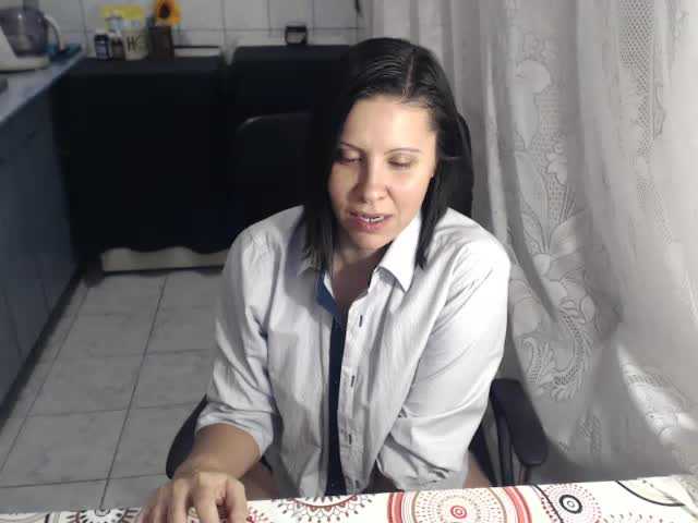 Live sex webcam photo for JustMeXY7 #240888817