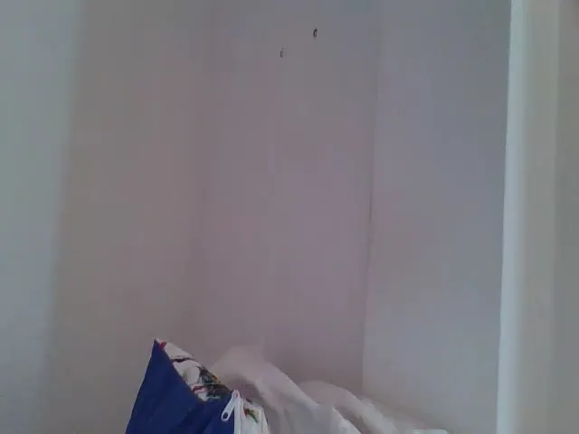 Live sex webcam photo for SweetLola01 #253480659