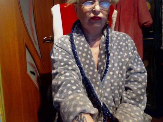 Live sex webcam photo for milo4ka77 #241206786