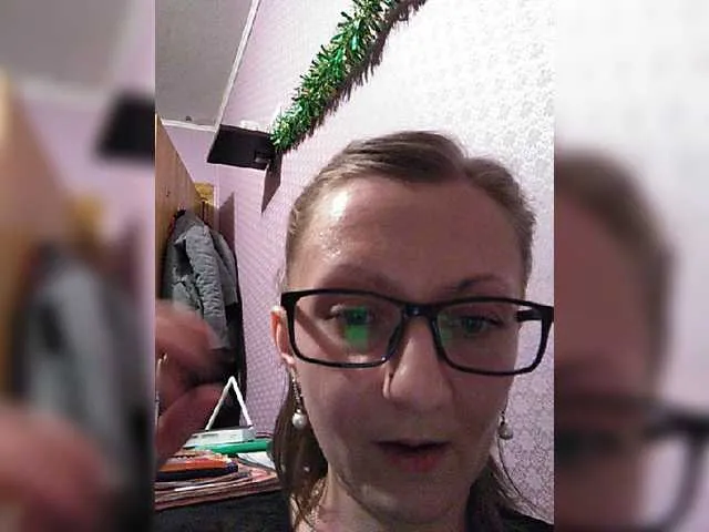 Live sex webcam photo for Zarevna #241374446