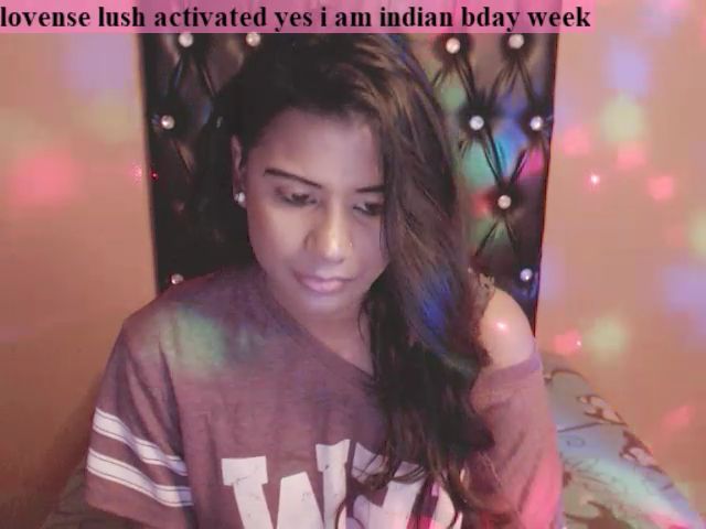 Live sex webcam photo for PARADISEQEEN #254628919