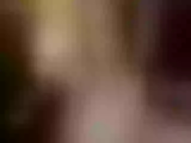 Live sex webcam photo for WildestKitten #263932149