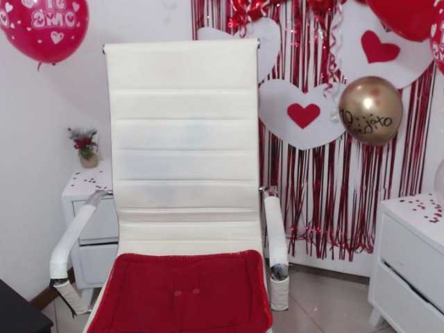 Live sex webcam photo for asleyh-green #241108358