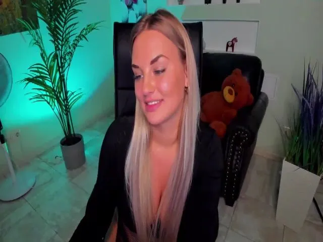 Live sex webcam photo for BountyVelery #264679410