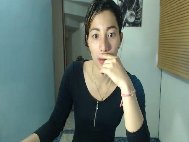 Live sex webcam photo for Violetasweett #265552452