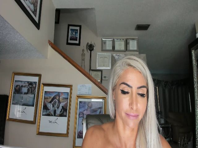 Live sex webcam photo for ADRIANA_FOX #264947296