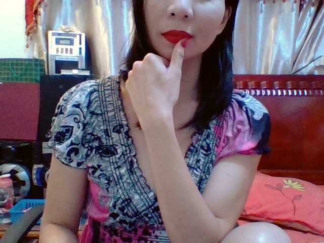 Live sex webcam photo for pornadrianna #241131363