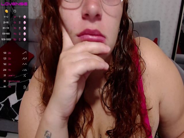 Live sex webcam photo for Mistik_redd #256260218