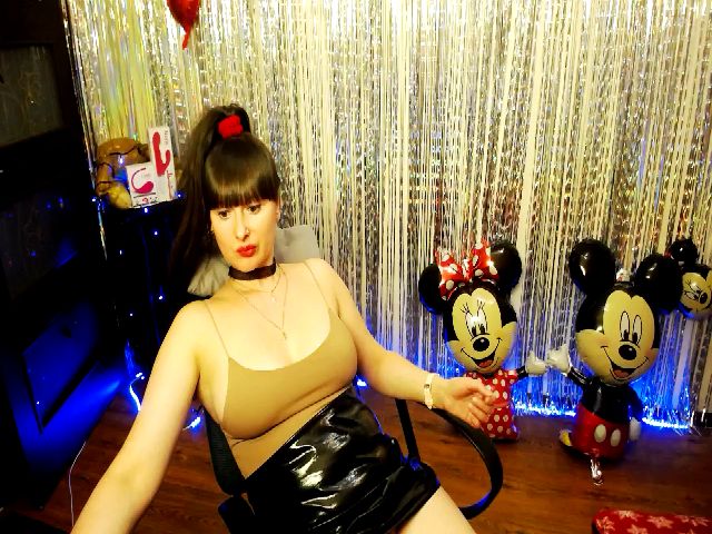 Live sex webcam photo for x_MissMia_x #264600769