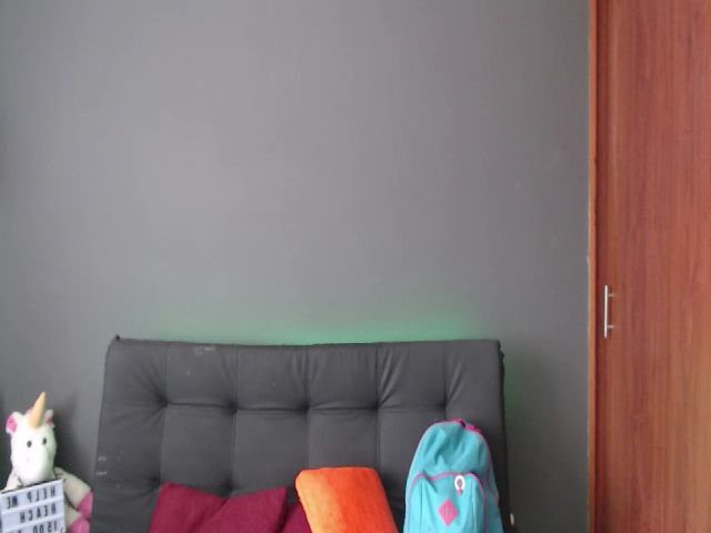 Live sex webcam photo for Latin__curly #264371694