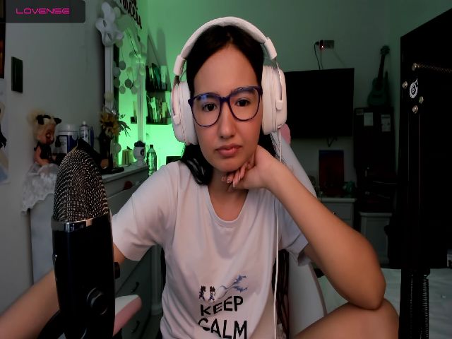 Live sex webcam photo for AnnieJulieth #260392910