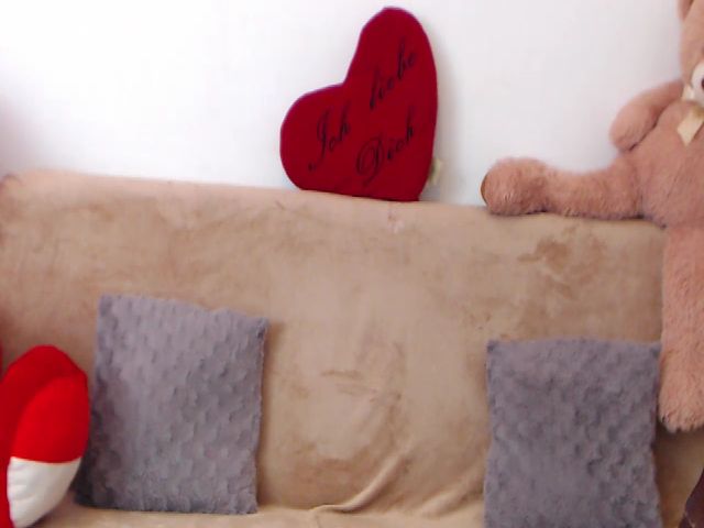 Live sex webcam photo for LayllaDean #256468191