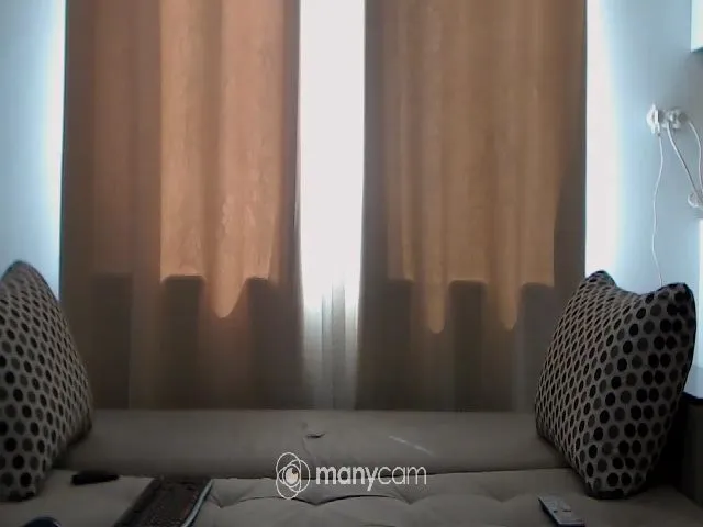 Live sex webcam photo for MusclesQueen #261342138