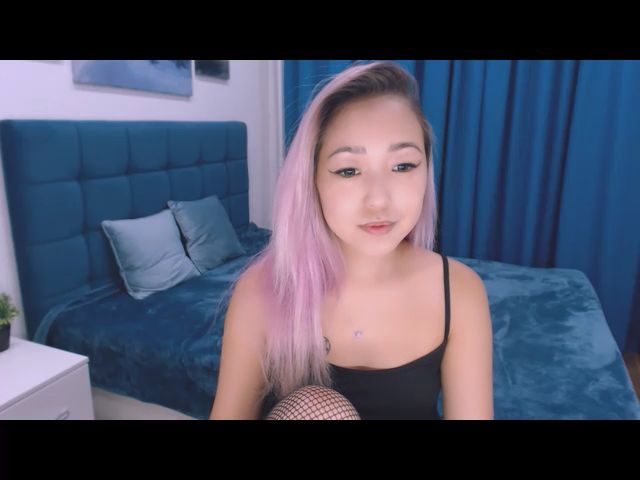 Live sex webcam photo for ArinaTigress #253389396