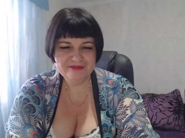 Live sex webcam photo for LadyDina #240937429