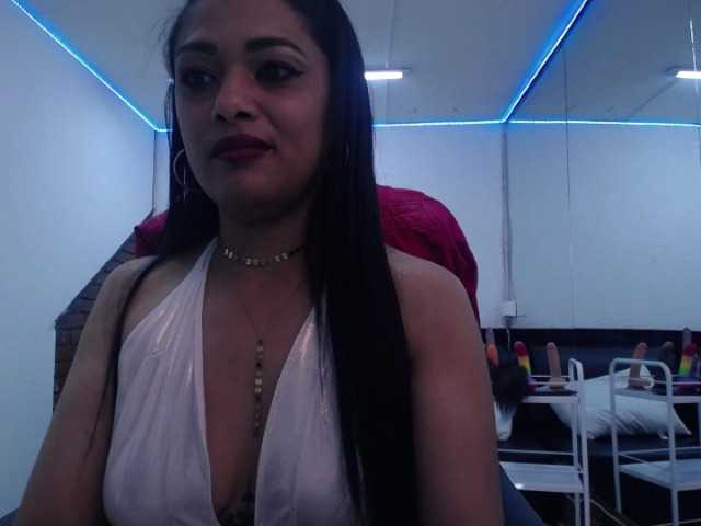 Live sex webcam photo for Indra-hot #241127246