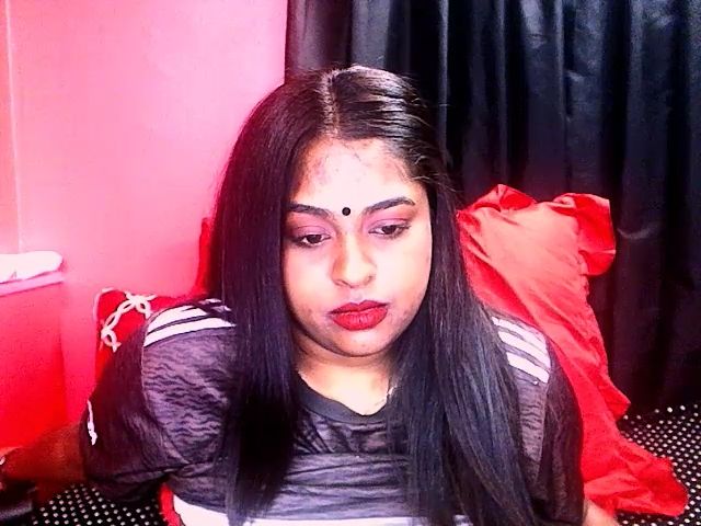 Live sex webcam photo for Indianstorm4u #263457366