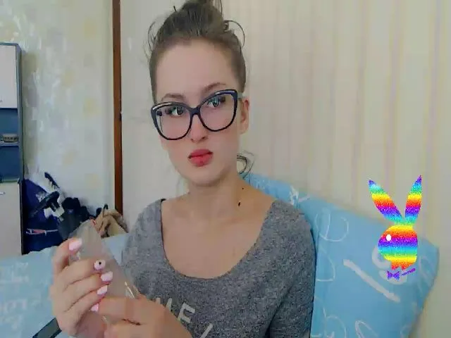 Live sex webcam photo for Irisachka #252543867
