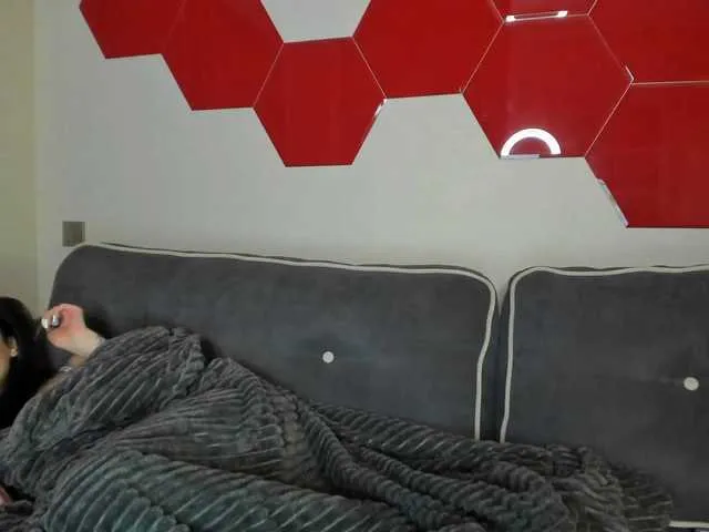 Live sex webcam photo for milevskate #241046822