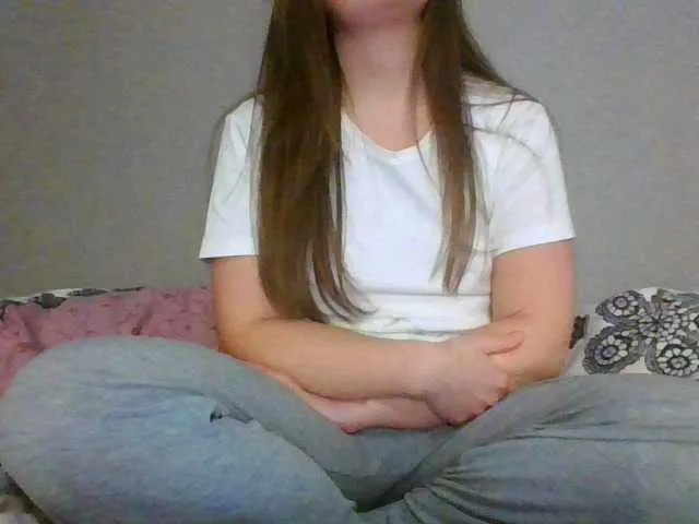 Live sex webcam photo for sweetlizzy #241053024