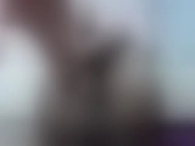 Live sex webcam photo for KiaraKaneel #241371091