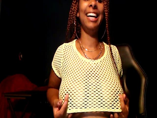 Live sex webcam photo for sweetieslayz #256156285