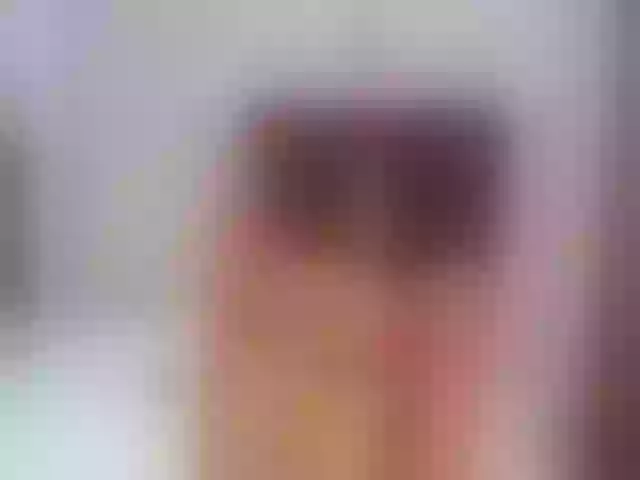 Live sex webcam photo for LittleRed2u #254600929