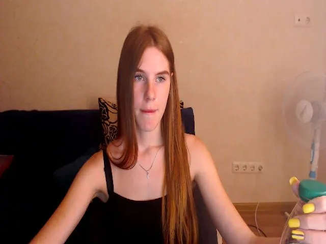 Live sex webcam photo for Vesnyshka #262245814