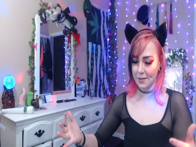 Live sex webcam photo for Tara_Quartz #264066134