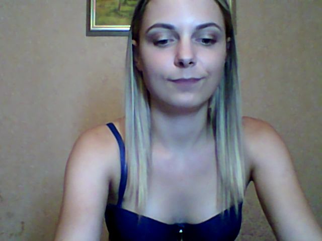 Live sex webcam photo for BreeAngel #258739043