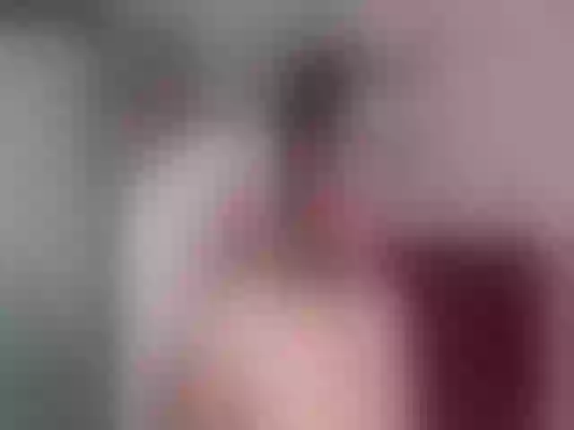 Live sex webcam photo for Sun_kissed1 #258063015