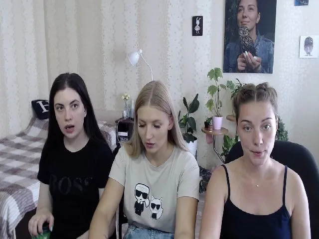 Live sex webcam photo for UrBlack_Kitty #261364395