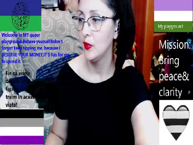 Live sex webcam photo for ImperatrizaS #252645306