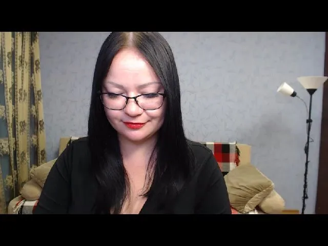 Live sex webcam photo for SincereSmile #258903511