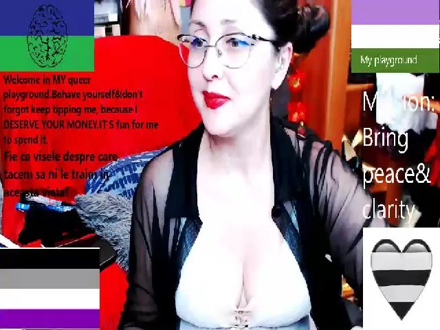 Live sex webcam photo for ImperatrizaS #262260111