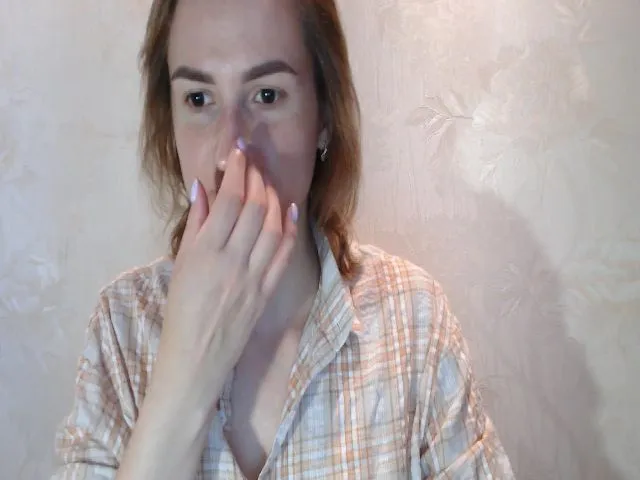 Live sex webcam photo for Pineapple_m #253388031