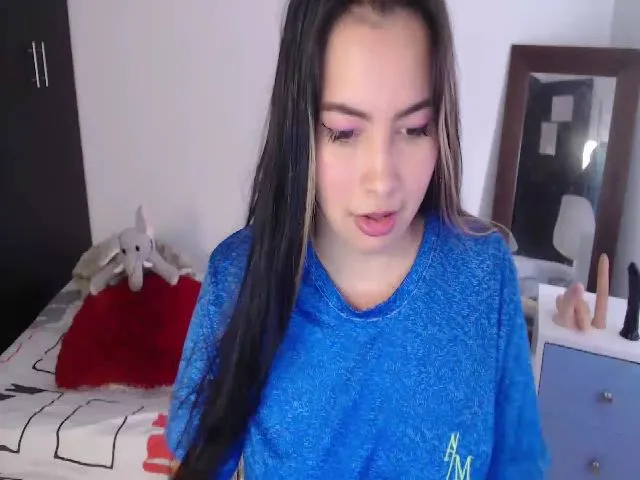 Live sex webcam photo for Evalix #259914609
