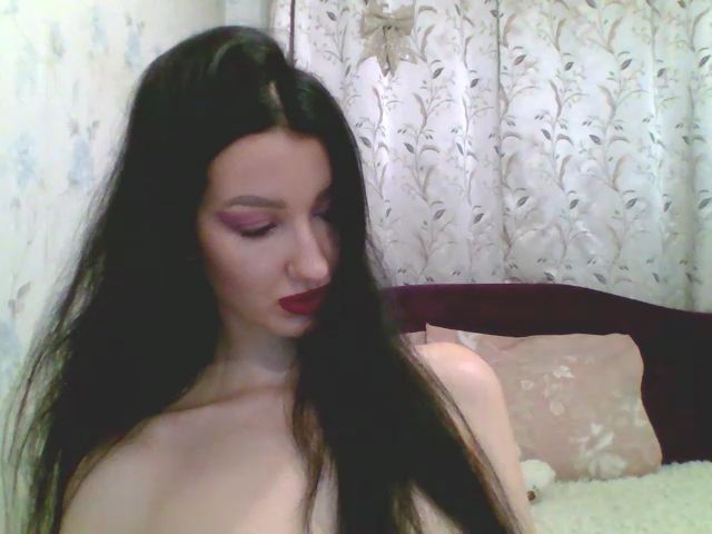 Live sex webcam photo for GirlPlayy #254638290