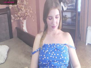 Live sex webcam photo for Kelly7B #251880984