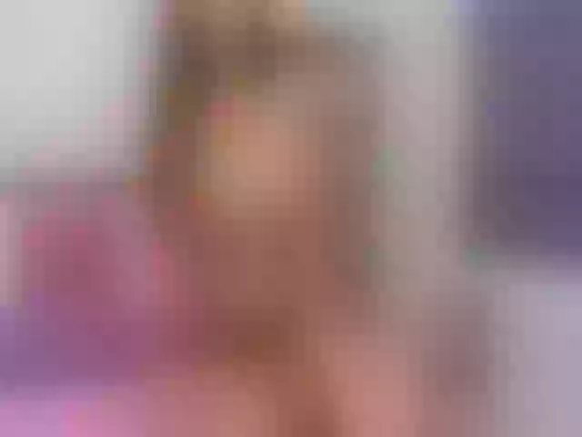 Live sex webcam photo for Mia_Mila #255505909