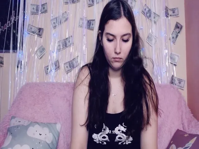 Live sex webcam photo for Innocent_Di #260364593