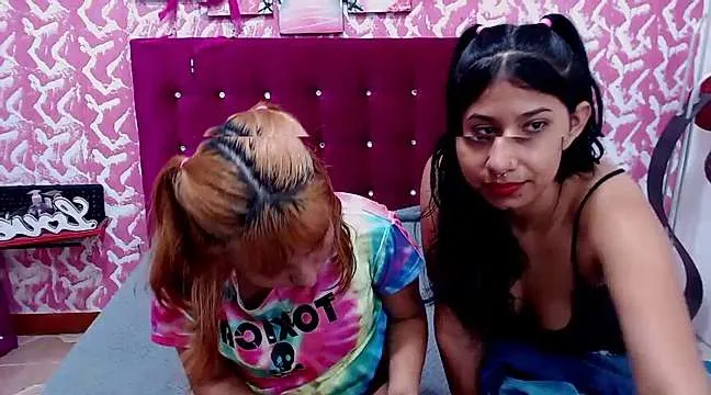 Live sex webcam photo for SeduSmall #245056404