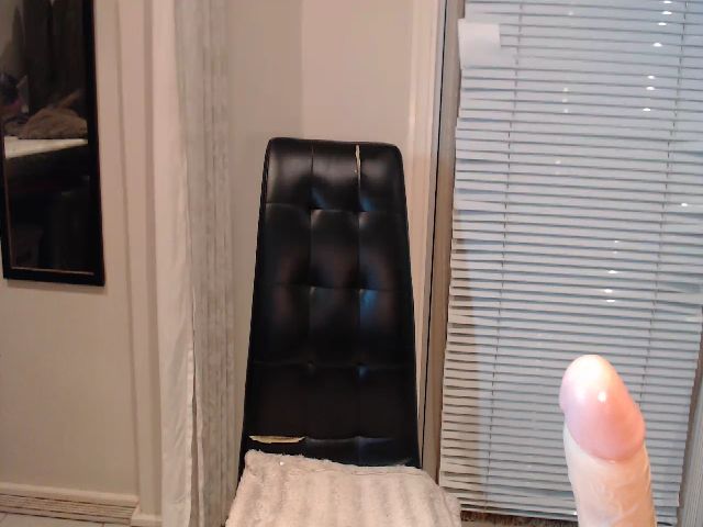 Live sex webcam photo for Africanbusty #254970703