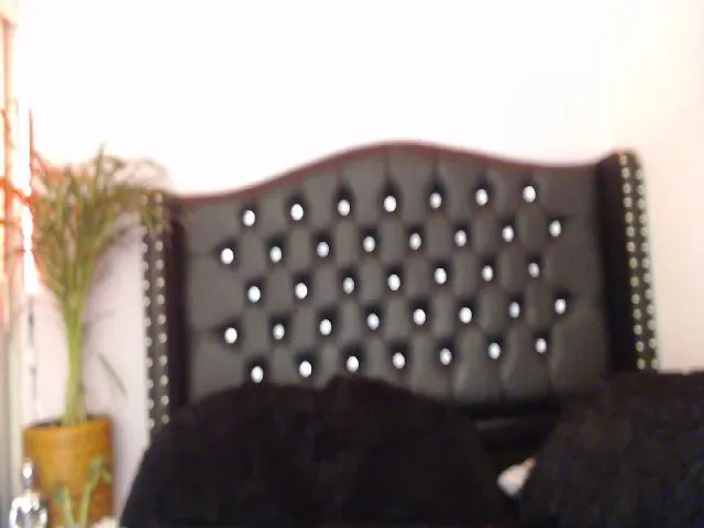 Live sex webcam photo for santopeligro #260565636